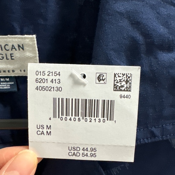 NWT American Eagle Men Floral Button-Up Poolside Shirt Size Medium - Picture 7 of 10